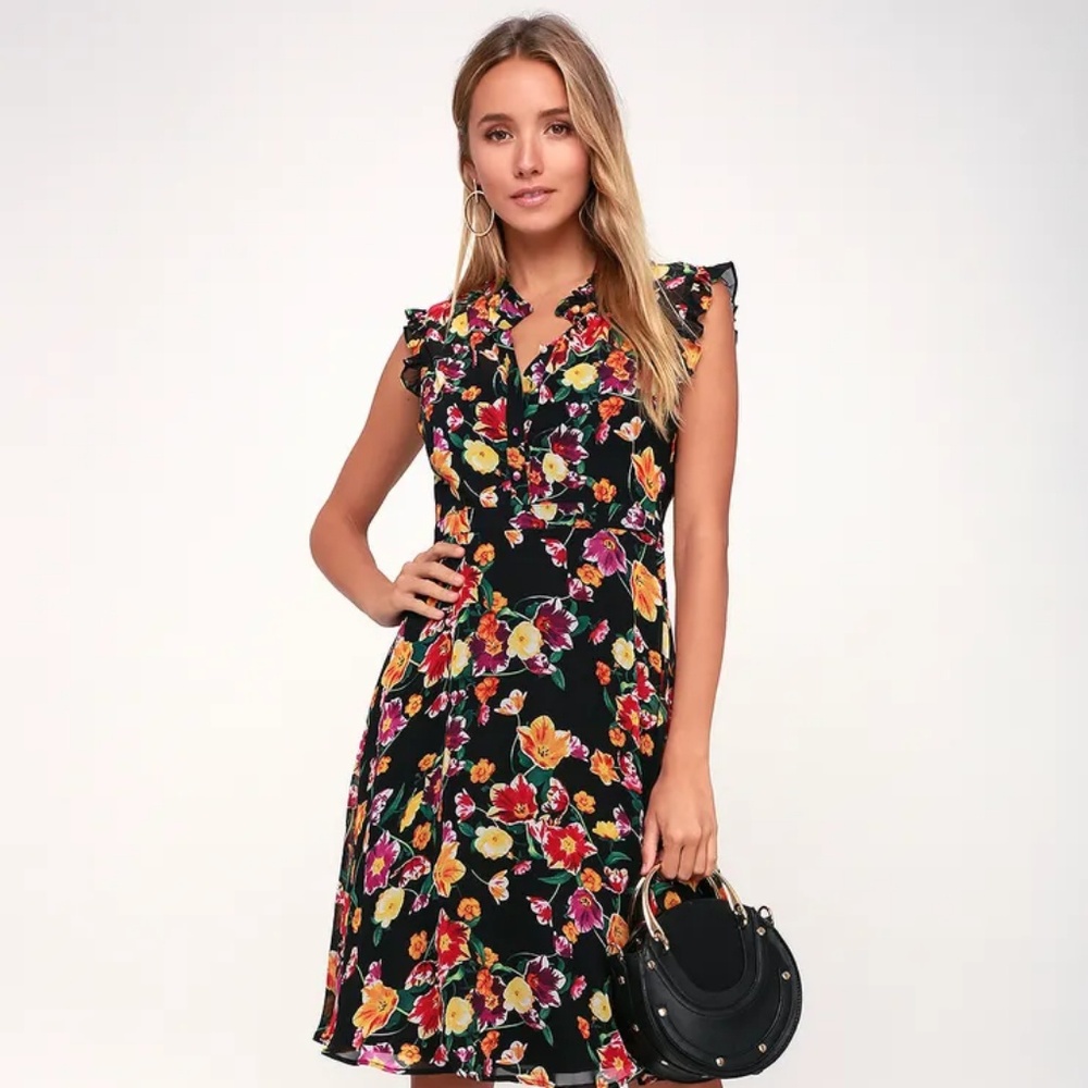 BLACK FLORAL PRINT RUFFLED MIDI DRESS
NWOT